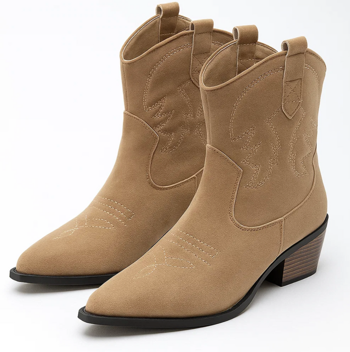 Dallas suede cowboy boots